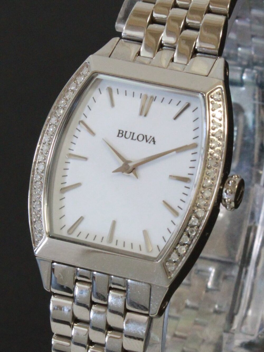 Bulova Ladies Diamond Accent Quartz Watch Diamond Embedded Bezel 26mm